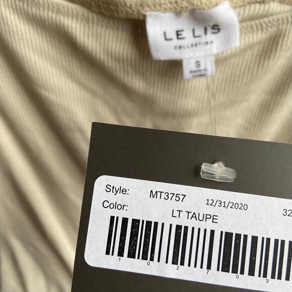 Le Lis S Cream Tan Ribbed Knit Cutout Long Sleeve Fitted Thong Bodysuit - Picture 5 of 5